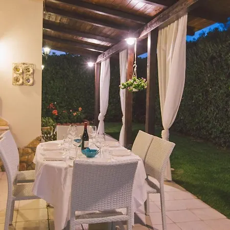 Villa Ferradina 4&2, Emma Ispica