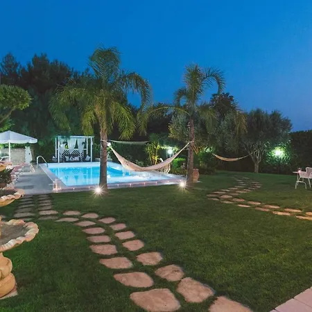 Ferradina 4&2, Emma 빌라 *